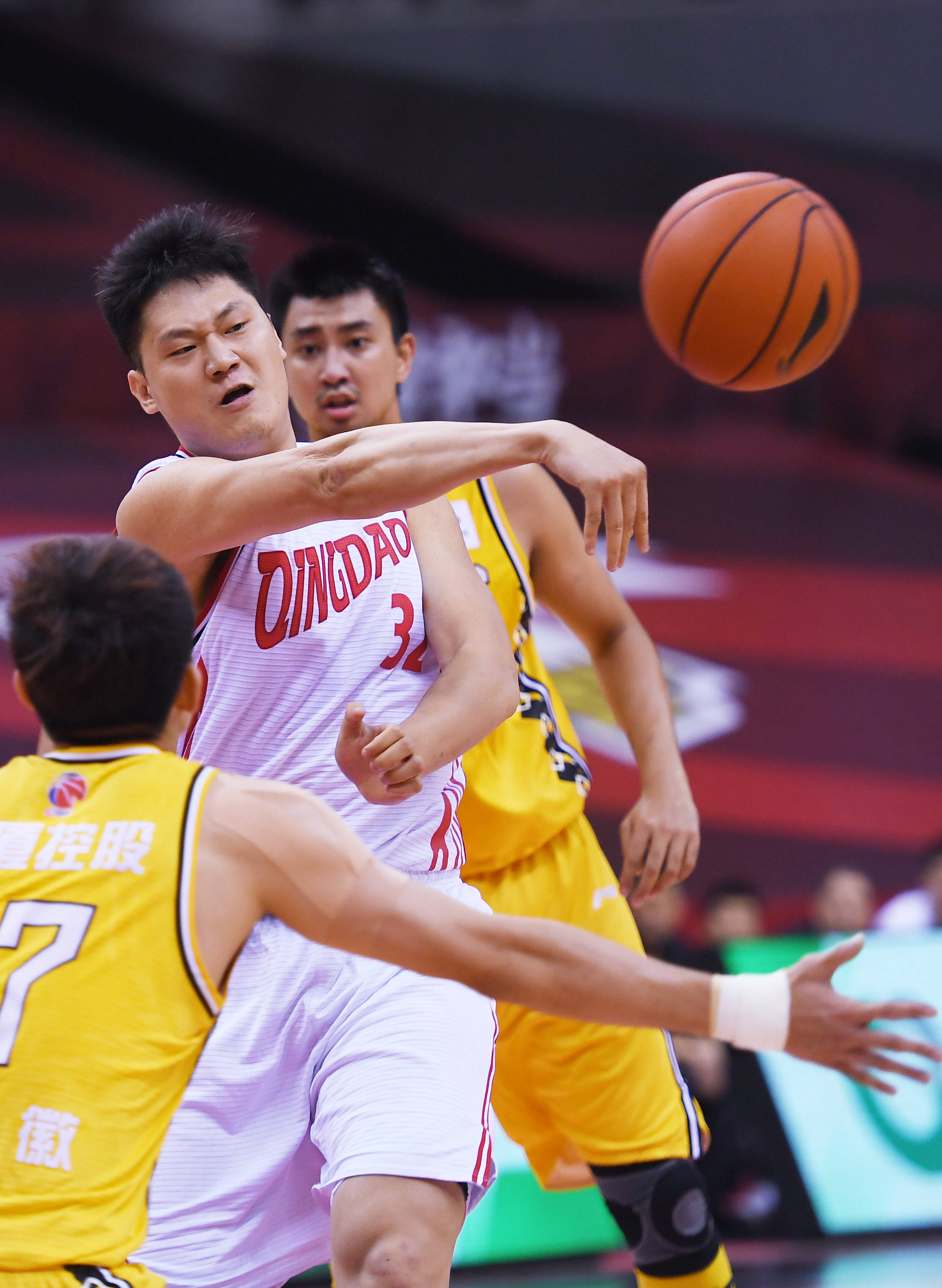 今晚金州勇士战术微调——CBA季后赛节点到来，态度坚定，纪律约束更严格的简单介绍