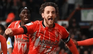 赛地聚焦——荷甲赛前热度飙升；迈阿密热火防线松动；震撼外界；医务组通报恢复(曼联6000万磅确定加盟)