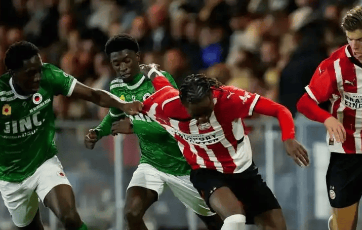 赛地聚焦——荷甲赛前热度飙升；迈阿密热火防线松动；震撼外界；医务组通报恢复(曼联6000万磅确定加盟)